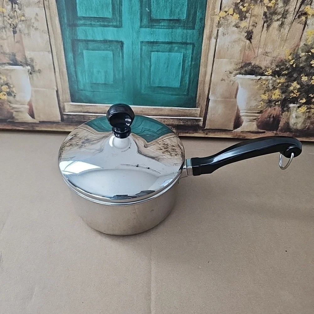 Farberware 18/10 Stainless Steel 1 Quart Saucepan Pot + Lid